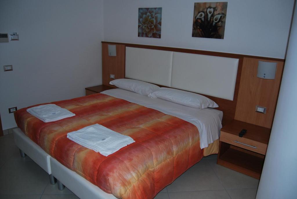Hotel Europa Nereto Zimmer foto